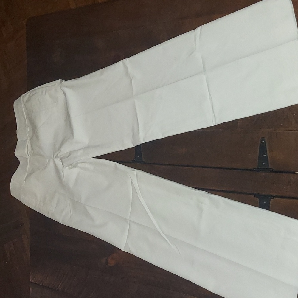 Anne Taylor white trousers